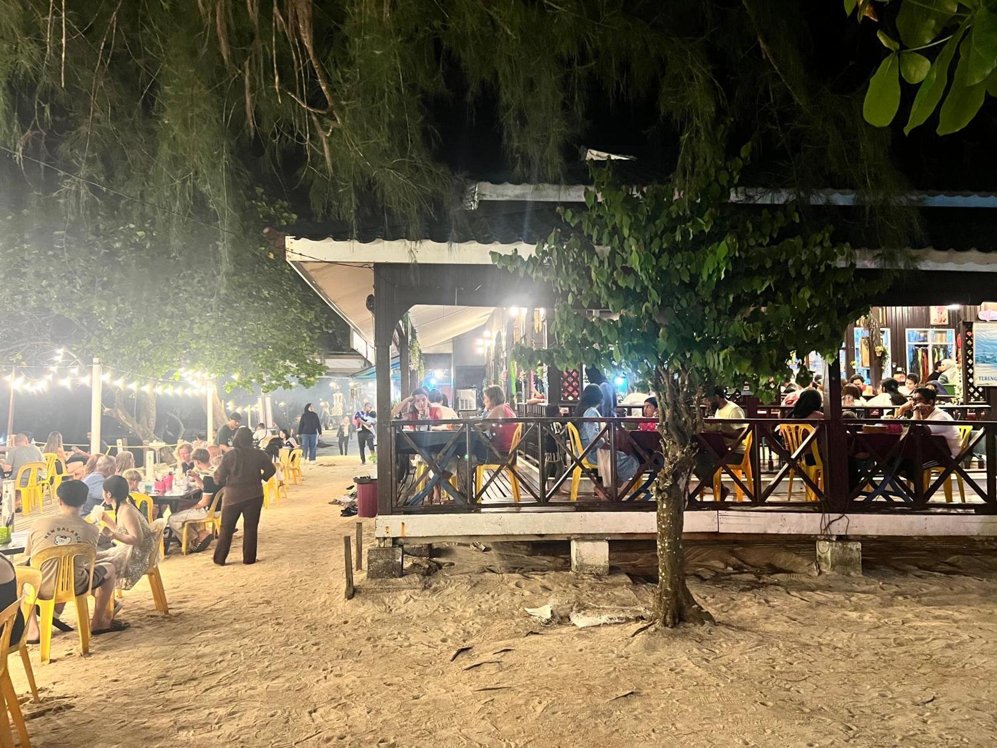 Mama'S Chalet Pulau Perhentian Besar Kampong Pasir Hantu Extérieur photo